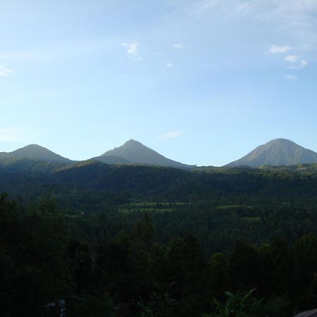 Edy Homestay มุนดุก ภายนอก รูปภาพ