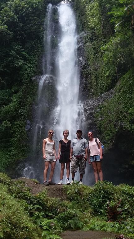 Edy Homestay มุนดุก ภายนอก รูปภาพ