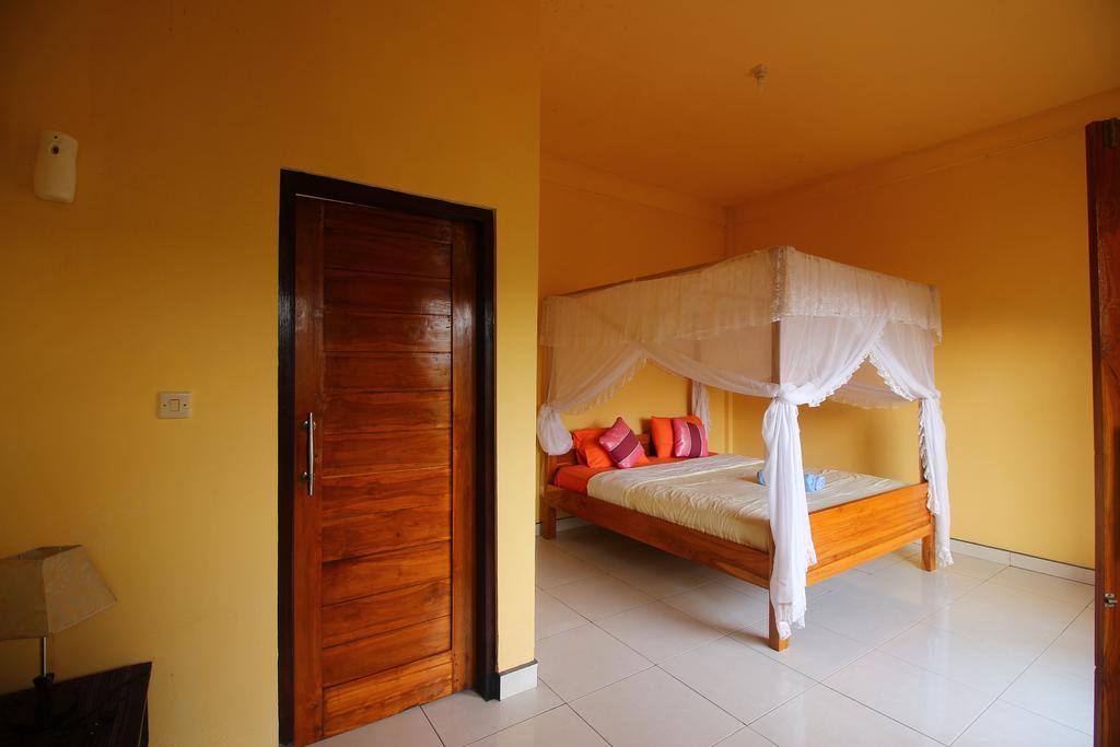 Edy Homestay มุนดุก ภายนอก รูปภาพ
